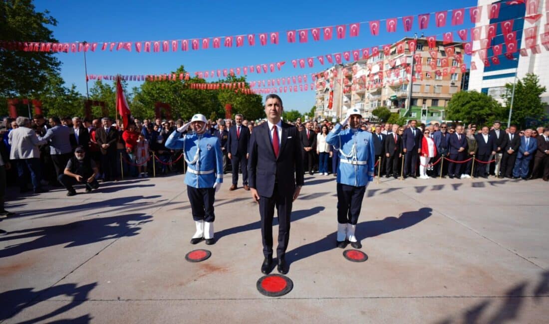 Kartal Meydanı’ndaki törende, Kartal Belediye Başkanı Gökhan Yüksel, Gazi Mustafa