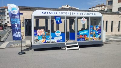 Kayseri Büyükşehir Belediyesi'nin Mobil Beyaz Masa birimi, vatandaşların istek, öneri