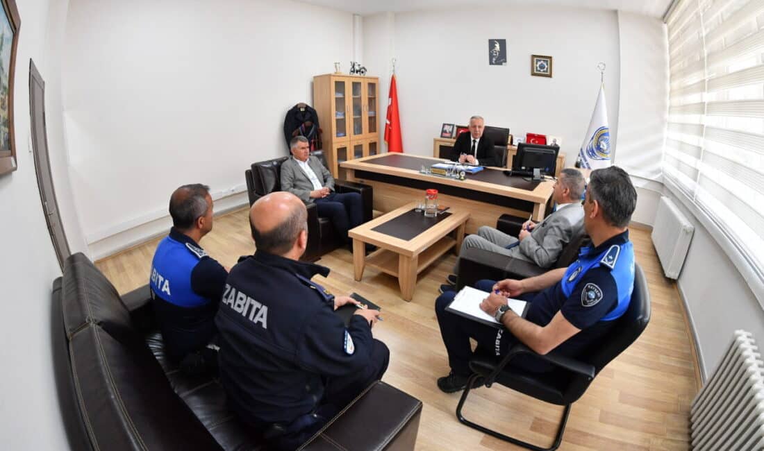 Büyükşehir Belediyesi Zabıta Daire Başkanlığı'nın düzenlediği Dilencilikle Mücadele Koordinasyon Toplantısı'nda,