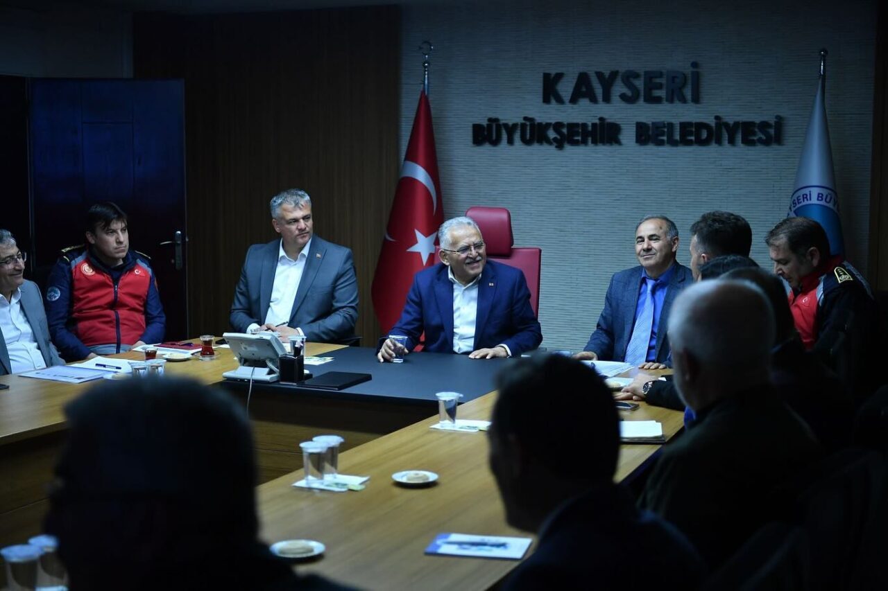 Kayseri Büyükşehir Belediye Başkanı Dr. Memduh Büyükkılıç'a akıllı şehircilik projesi