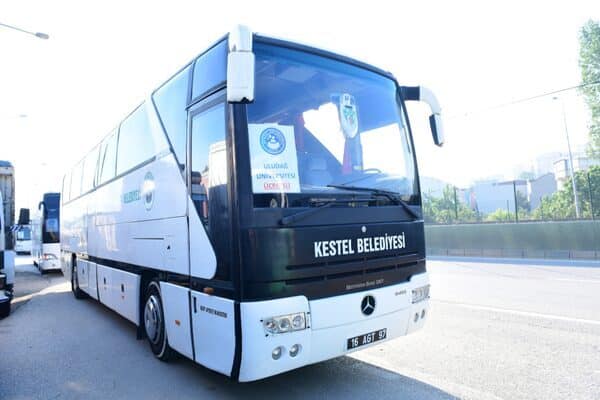 Kestel Belediye Başkanı Ferhat Erol, sabah saatlerinden itibaren ilçede ulaşım