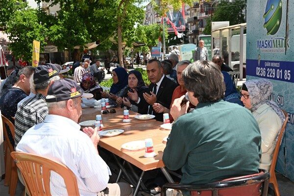 Manisa'da Kıbrıs Gazisi Emir Ali Ergün'ün anma programı düzenlendi. Programa