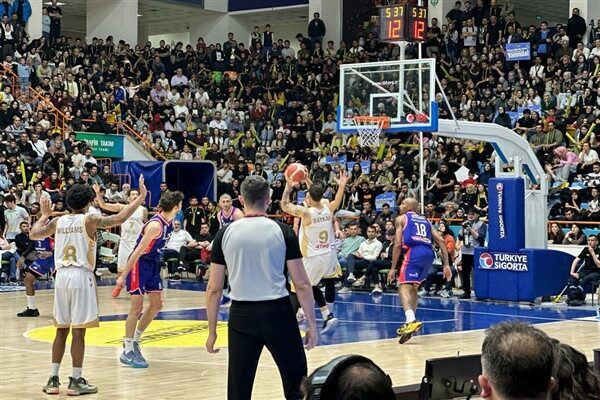 Konya BŞB Basketbol Takımı deplasmanda Selçuklu Bld. karşısında oynadığı maçı