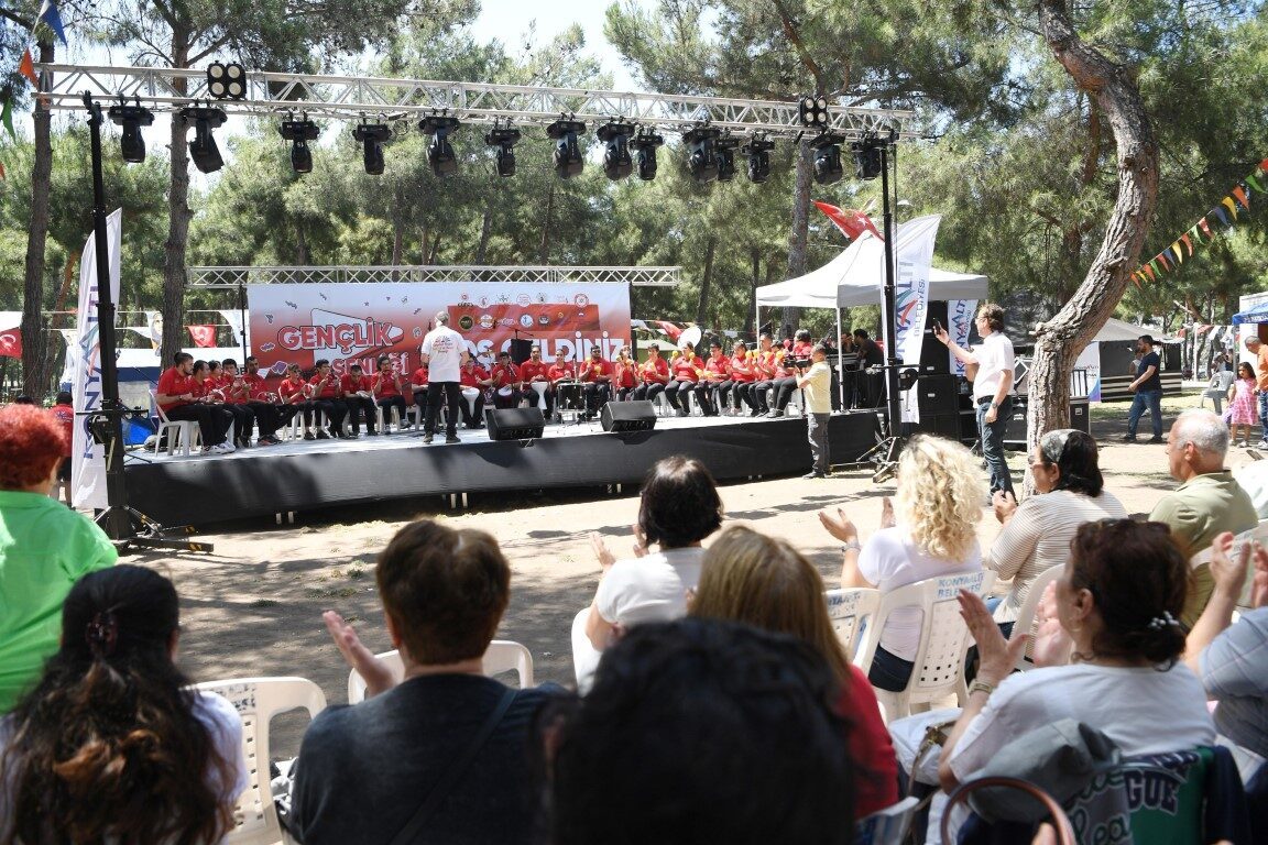 Konyaaltı Belediyesi, 19 Mayıs Atatürk’ü Anma, Gençlik ve Spor Bayramı