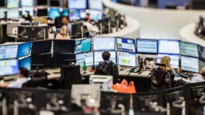 Analistlere göre, Avrupa borsalarında vadeli işlemler, Stoxx Europe 600, Almanya'da