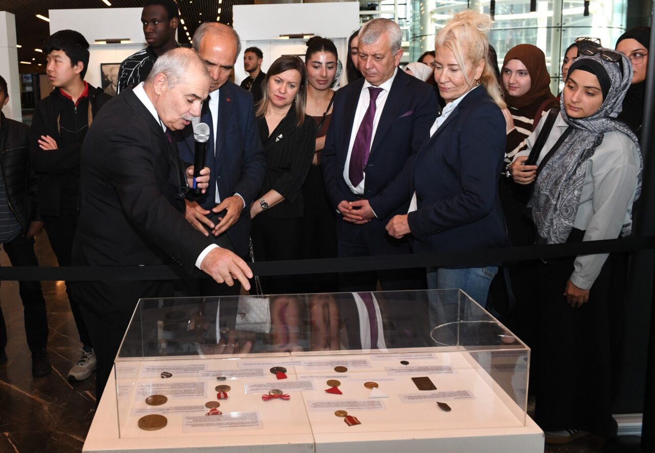 Cumhuriyet Vakfı Genel Sekreteri Işık Kansu’nun, Kurtuluş Savaşı, Cumhuriyetin kuruluşu