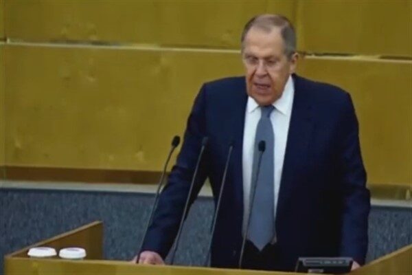 Lavrov, Dışişleri Bakanlığı tarafından Çarşamba günü yayınlanan bir açıklamada, "V.R.