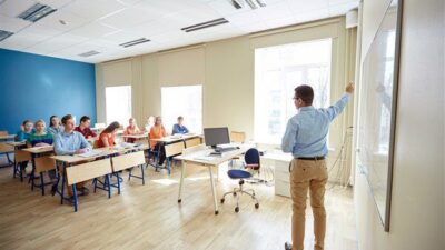 Bakanlıktan yapılan açıklamaya göre, öğrencilerin akademik gelişimlerinin desteklenmesi, kariyer planlamalarına