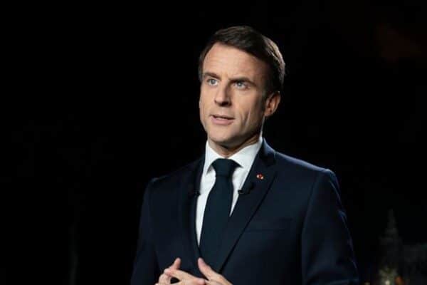 Fransa Cumhurbaşkanı Macron, Güney Afrika Devlet Başkan Yardımcısı Paul Mashatile,
