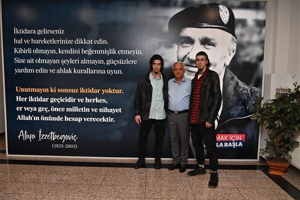 Boğaziçi Mahallesi'nde yaşayan ve mükemmel performanslarıyla dikkat çeken Eray ve