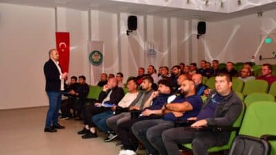 Manisa Büyükşehir Belediyesi Veteriner İşleri Dairesi Başkanlığı’na bağlı Vektörlerle Mücadele
