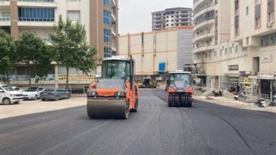 46. Cadde'de devam eden asfalt çalışmaları Fen İşleri Daire Başkanlığı
