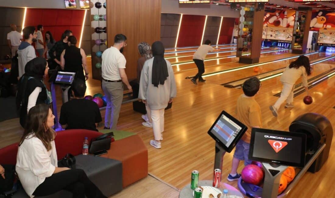 Mimarlar Odası Bursa Şubesi, üyeleri için bowling turnuvası düzenledi. Üyelerin
