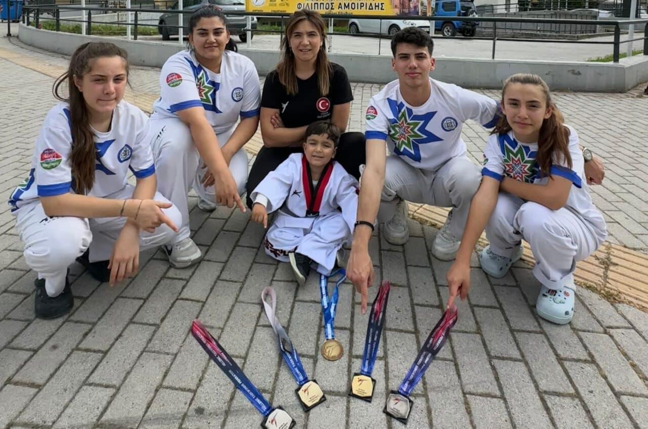 Muğla Büyükşehir Belediyesi Taekwondo sporcuları Yunanistan'da düzenlenen uluslararası turnuvada altın