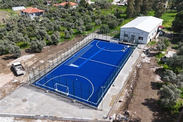 Muğla Büyükşehir Belediyesi, Bozüyük Mahallesi'nde uluslararası standartlardaki çim hokeyi antrenman