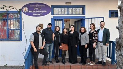 Ebeveynlere yönelik 'Sınav Dönemi Ebeveyn Eğitimi'nde sınav kaygısı, zaman yönetimi,