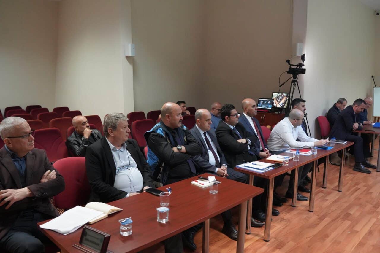 Orhangazi Belediye Meclisi'nde yapılan toplantıda, İpekyolu Belediyeleri Turizm ve Kalkınma
