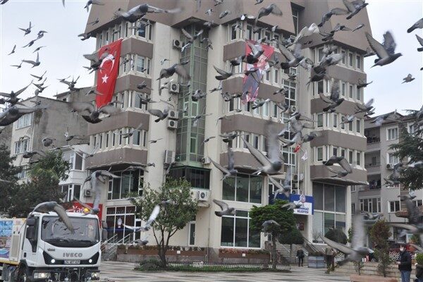 Orhangazi Belediyesi, vergi mükelleflerine 2 Haziran'a kadar 1. taksit ödemelerini