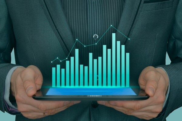 Piramit Menkul Araştırma'nın BIST100 ve Dolar/TL analizlerine göre, endeksin yönü