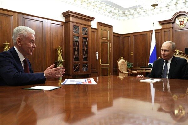 Rusya Devlet Başkanı Putin, Moskova Belediye Başkanı Sobyanin ile şehrin