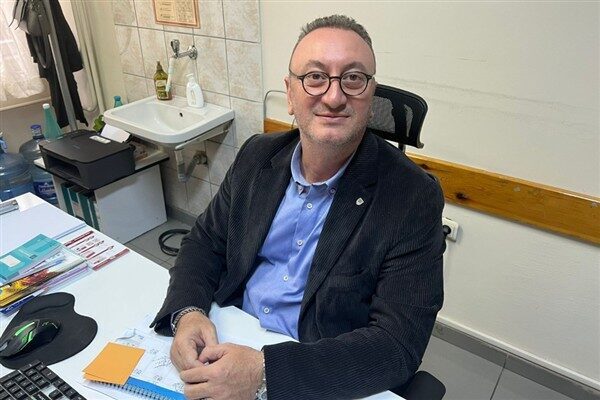 Sağlık ve sosyal hizmet emekçilerinin haklarını savunmak, çalışma koşullarını iyileştirmek