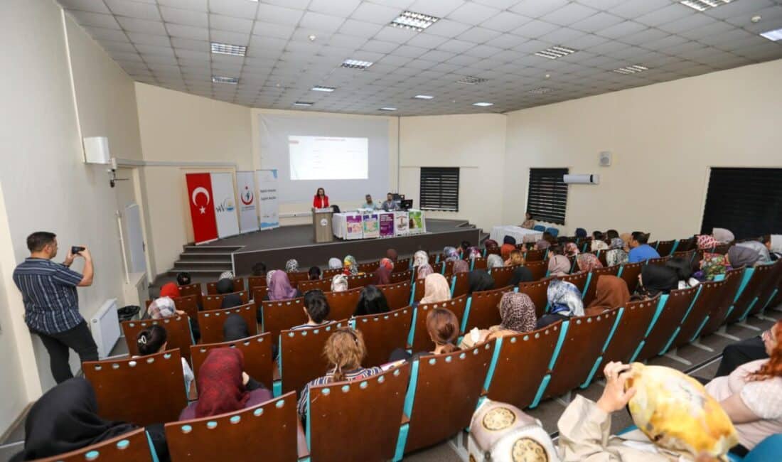 Kadınların sağlık bilincini artırmak ve toplumsal farkındalığı güçlendirmek amacıyla, Van