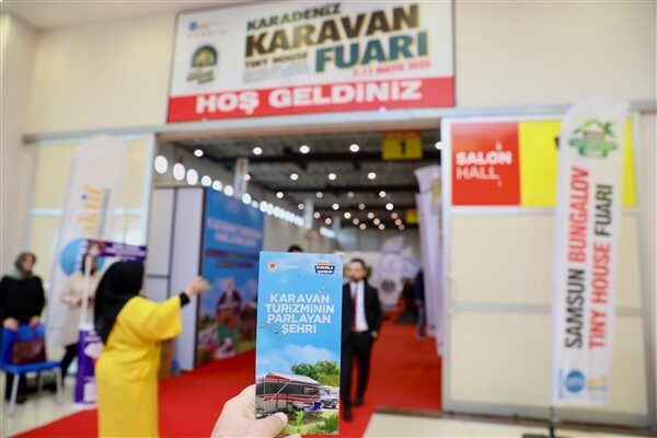 Samsun Karavan ve Doğa Turizmi Fuarı, TÜYAP Kongre Merkezi'nde başladı.
