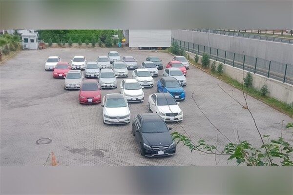 Şanlıurfa Emniyet Müdürlüğü, oto hırsızlık operasyonunda sahte belgelerle dolandırıcılık suçunu