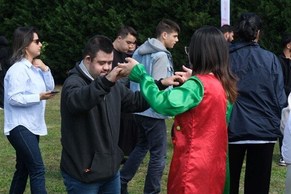 Engelliler Haftası kapsamında gerçekleştirilen Engelsiz Adımlar Rekreasyon Şenliği; Engelsiz Üniversitesi