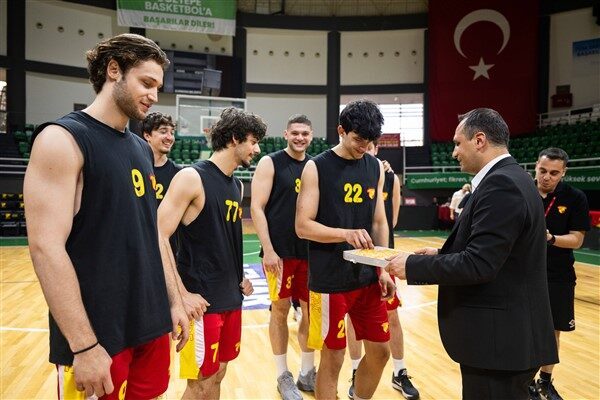 Göztepe, 15 Mayıs Çarşamba(Bugün) saat 20.00’de Bornova Belediyesi Atatürk Spor