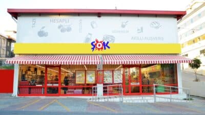 ŞOK Marketler, 2025 yılının ilk çeyreğinde istikrarlı büyümesini sürdürdü. Kamuyu