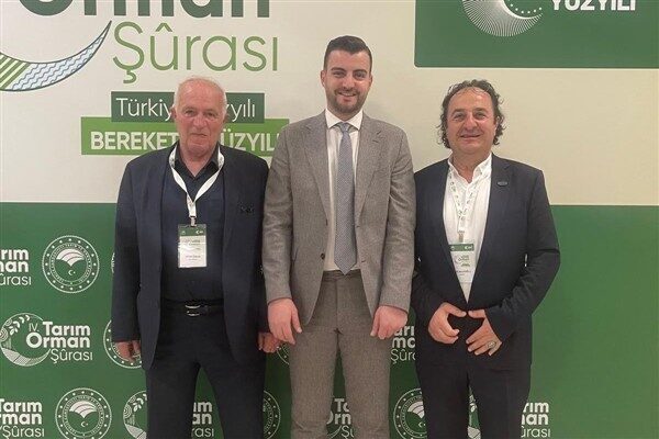 Türk Sanayicileri ve İş İnsanları Derneği (TAPSİAD) Başkanı Akın Balcıoğlu ve