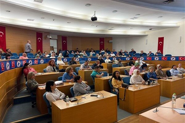 Düzce Belediyesi, TBB işbirliğiyle iç kontrol standartlarına ilişkin eğitim düzenledi.