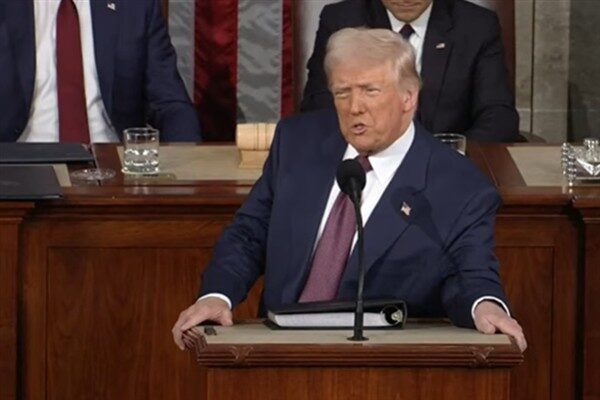 Trump'ın bütçe kesintilerinden çevre projeleri ve FBI da etkilendi. Pentagon