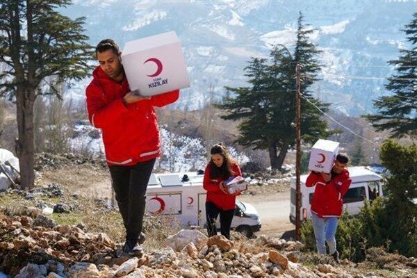 Türk Kızılay'ın "Kurban Bereketini Yıl Boyu Yaşatıyorsan Hilal Olsun Türkiye"