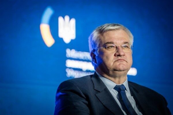 Sybiha, Ukrayna’nın ileriye dönük ve gerçek bir barış sürecinin başlatılabilmesi