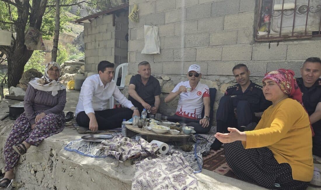 Karaman Valisi Mehmet Fatih Çiçekli, ziyaretlerine Balkusan Köyü Bayrak Yaylası