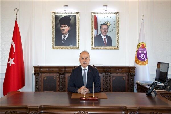 Ordu Valisi Muammer Erol mesajında, "Tarihi bilgilerin ortaya çıkarılıp, geçmişin