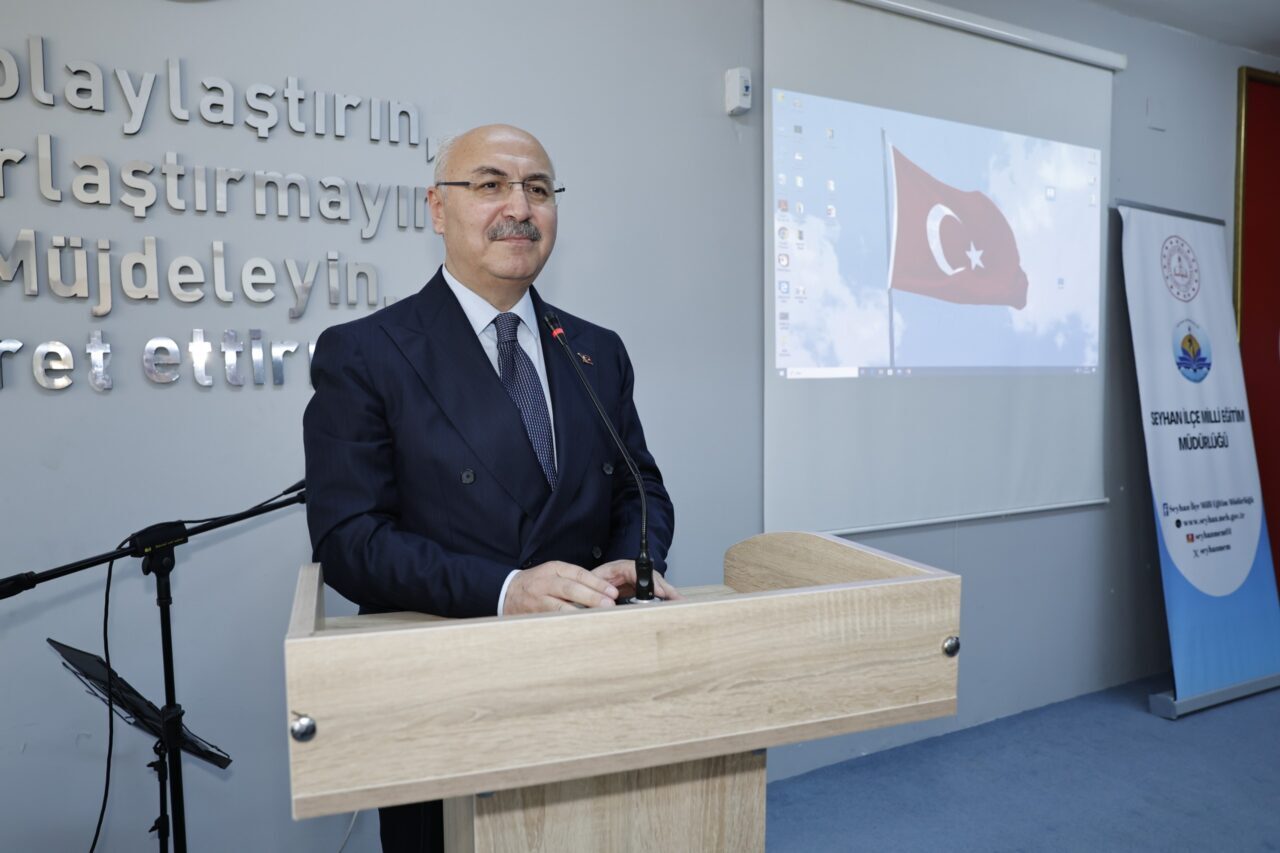 Vali Kâmil Kösger, aile yapısının önemine vurgu yaparak anneliğin ve