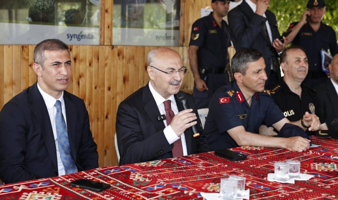 Ziyaretlerde Vali Köşger’e Yüreğir Kaymakamı Mehmet Aksu, İl Emniyet Müdürü