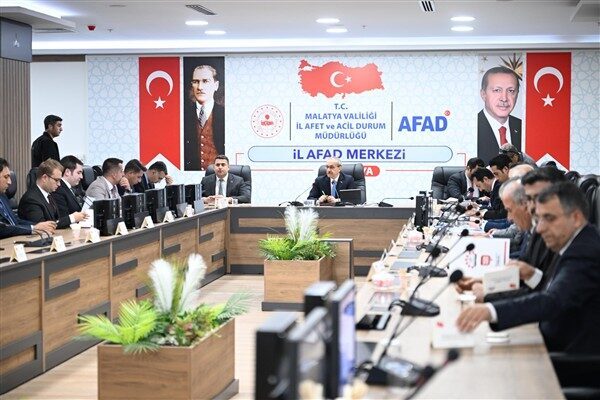 Valilikten yapılan açıklamaya göre, şehirdeki Hafif Çelik Kırsal Köy Konutlarına