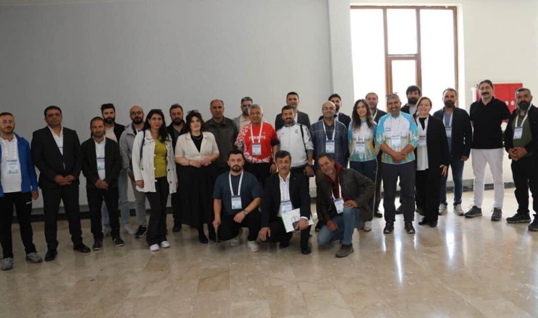 Van’ın modern şehirleşme vizyonu doğrultusunda düzenlenen çalıştayda, bisiklet kullanımının yaygınlaştırmak,