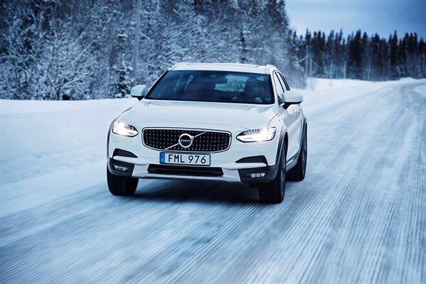 Volvo yaptığı açıklamada, şirketin ofis personelinin yaklaşık yüzde 15'inin işten