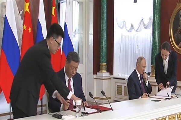 Xi Jinping ve Vladimir Putin, Rusya'da önemli görüşmeler yaparak Çin-Rusya
