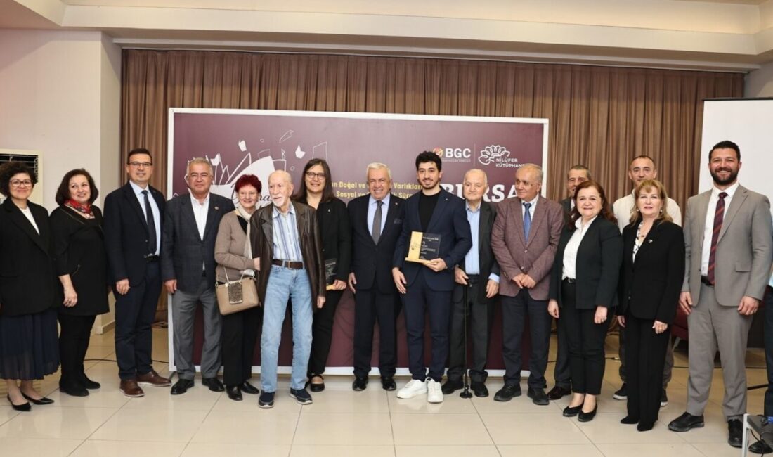 Nilüfer Belediye Başkanı Şadi Özdemir'in yaptığı konuşmaların yer aldığı Yılmaz