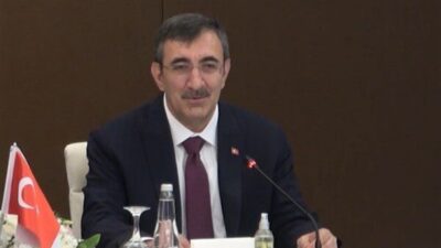 Cumhurbaşkanı Yardımcısı Cevdet Yılmaz, TEKNOFEST gençliğine teşekkür etti. Milli teknoloji
