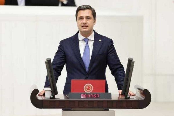 Ekrem İmamoğlu'na yapılan hukuksuzlukların ardı arkası kesilmiyor. CHP sözcüsü Yücel,
