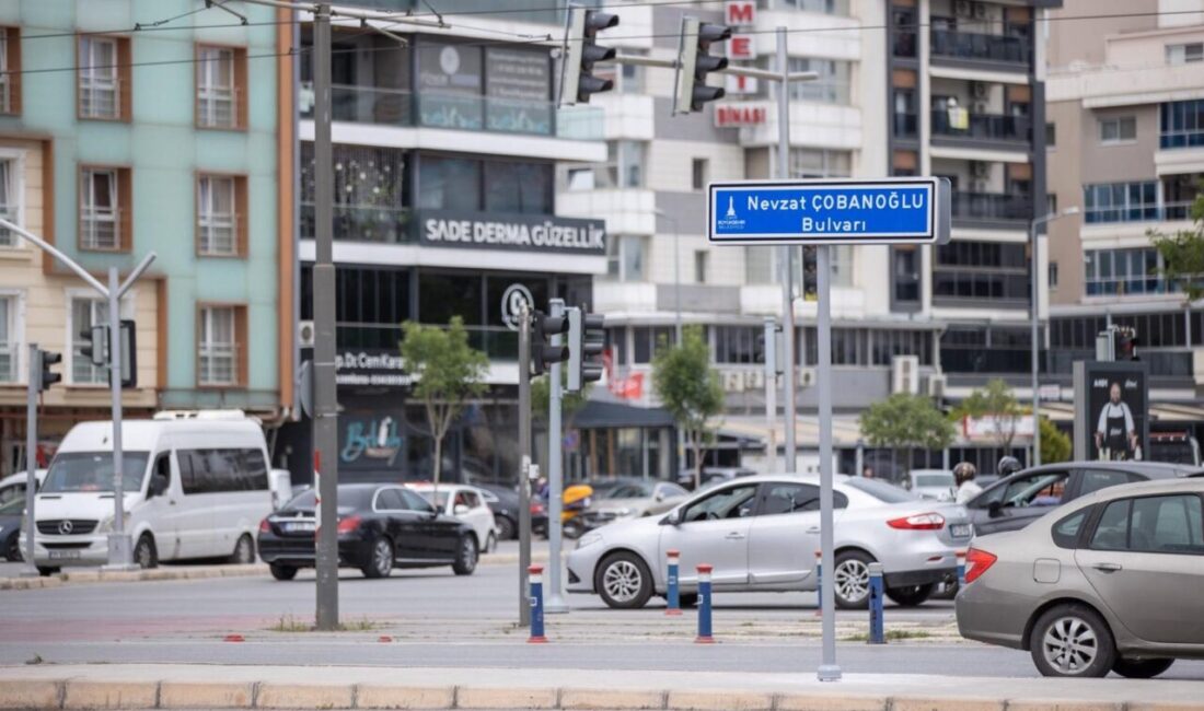 Karşıyaka'da sokak ve caddelerin isimleri değişti. Gazeteci Okan Yüksel ve