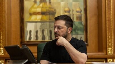 Ukrayna Cumhurbaşkanı Zelenski, ülke genelinde süren hava saldırılarının olumsuz etkilerini