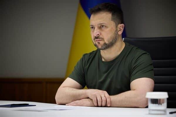 Ukrayna Cumhurbaşkanı Zelenski, Ekvador'daki üniversitelerde Rus saldırganlığına karşı mücadelelerini anlattı.
